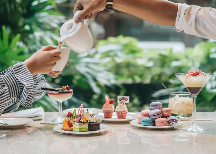 Ho Chi Minh City Hotels with Balcony