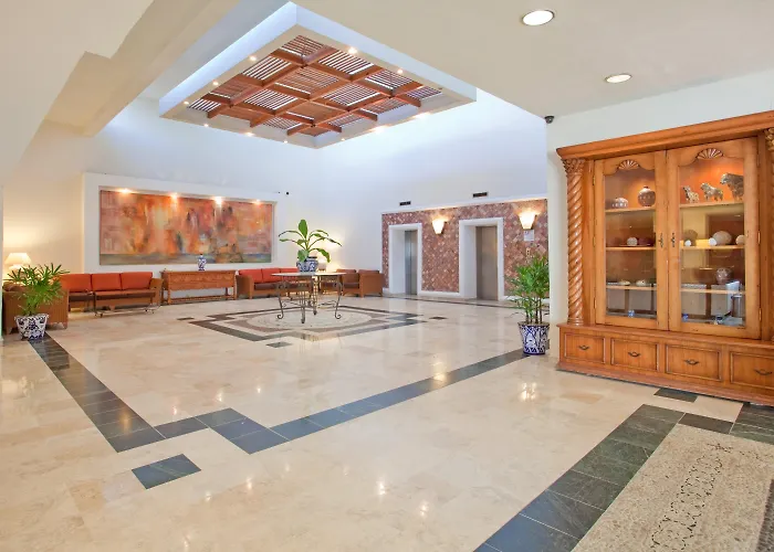 Acapulco Hotels with Balcony