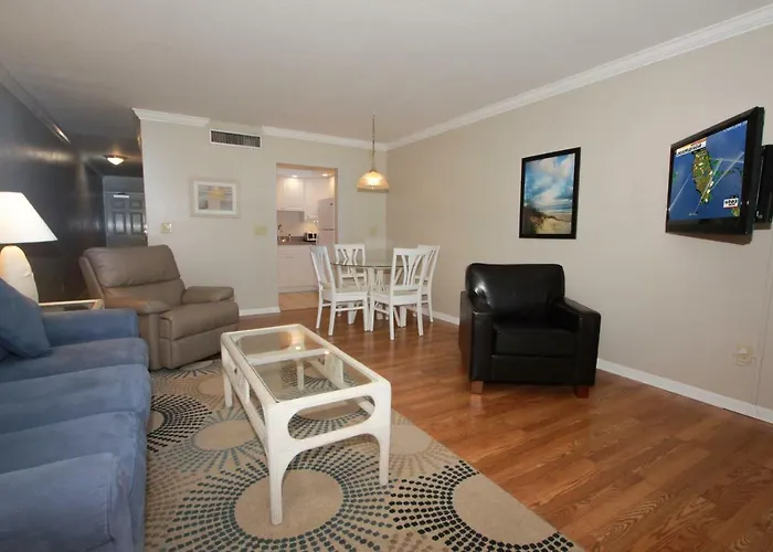 Fort Myers Beach Hotels with Balcony