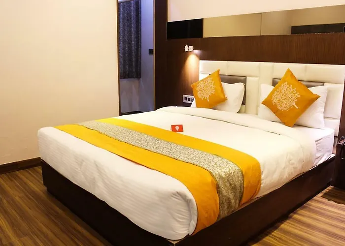 Agra (Uttar Pradesh) Hotels with Balcony