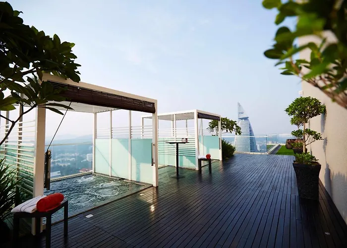 Kuala Lumpur Hotels with Balcony